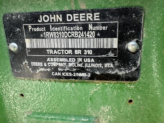 Image of John Deere 8R 310 equipment image 4