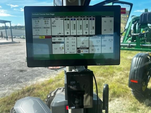 Image of John Deere 8R 310 equipment image 1