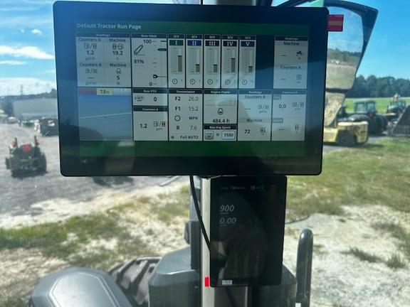 Image of John Deere 8R 310 equipment image 1