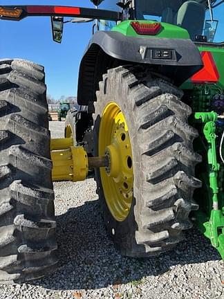 Image of John Deere 8R 310 equipment image 3