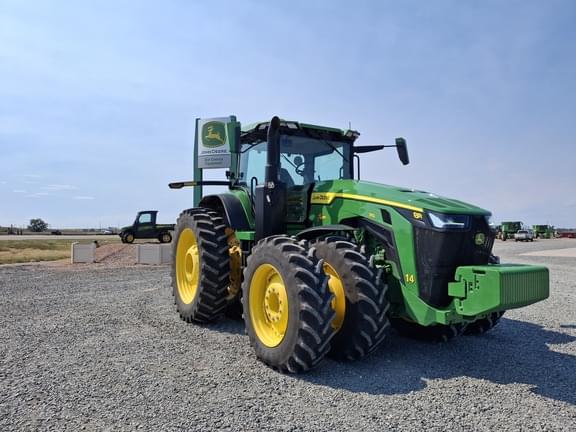 Image of John Deere 8R 310 equipment image 1