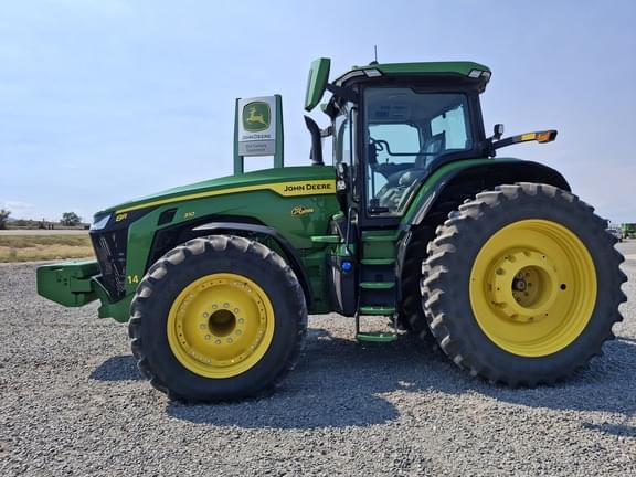 Image of John Deere 8R 310 Primary image
