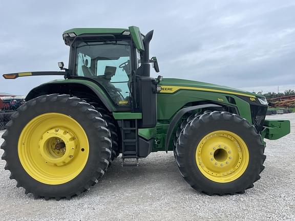 Image of John Deere 8R 310 equipment image 1