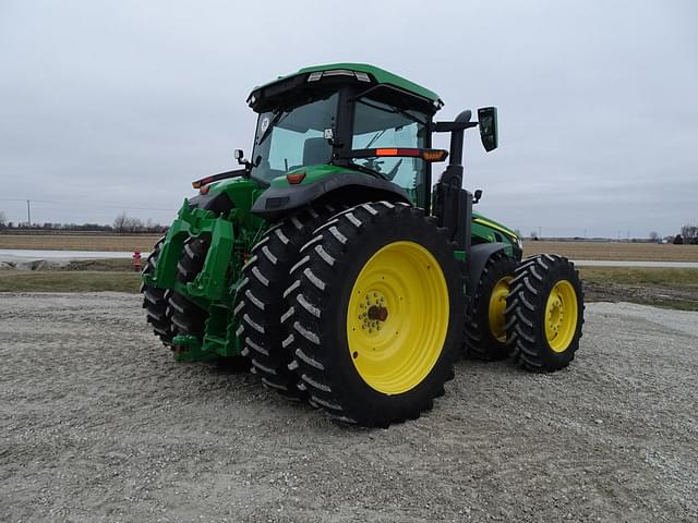 Image of John Deere 8R 310 equipment image 1