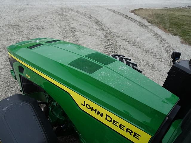 Image of John Deere 8R 310 equipment image 4