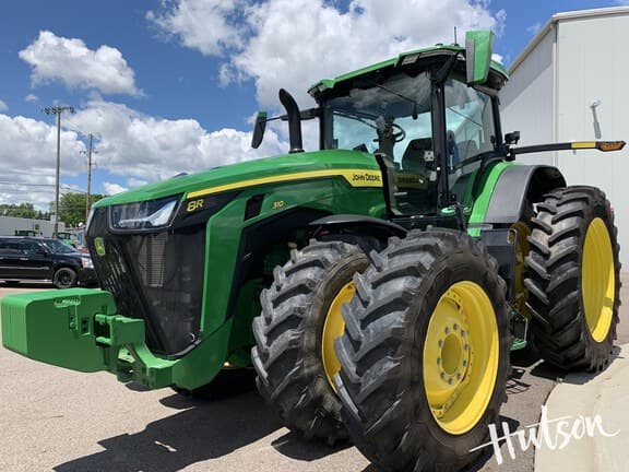 Image of John Deere 8R 310 equipment image 1