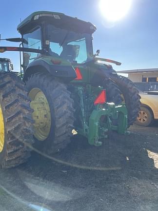 Image of John Deere 8R 310 equipment image 4