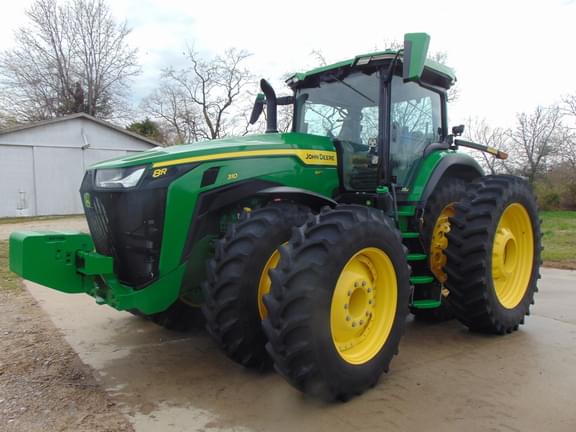 Image of John Deere 8R 310 equipment image 3