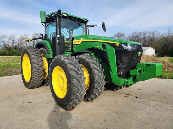 Image of John Deere 8R 310 equipment image 1