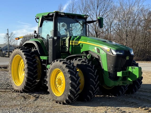 Image of John Deere 8R 310 equipment image 1