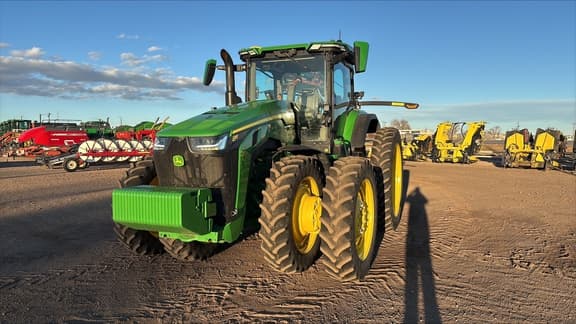 Image of John Deere 8R 310 equipment image 1