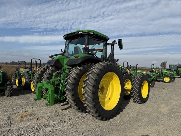 Image of John Deere 8R 310 equipment image 3