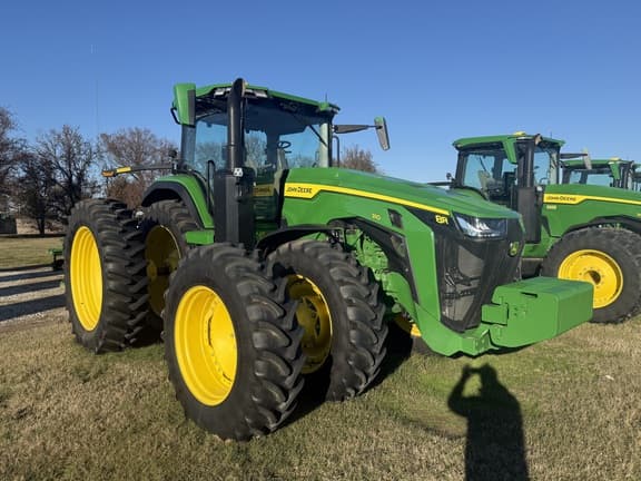 Image of John Deere 8R 310 Primary image
