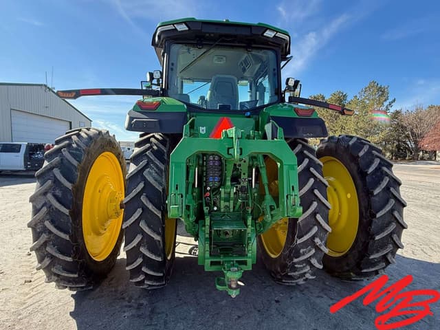 Image of John Deere 8R 310 equipment image 2