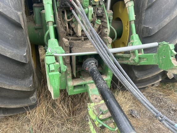 Image of John Deere 8R 340 equipment image 2