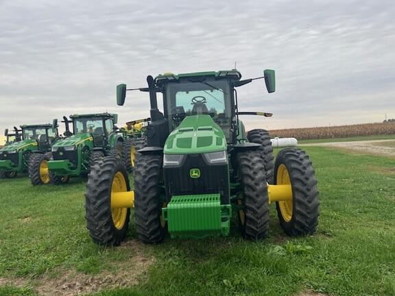 Image of John Deere 8R 340 equipment image 2