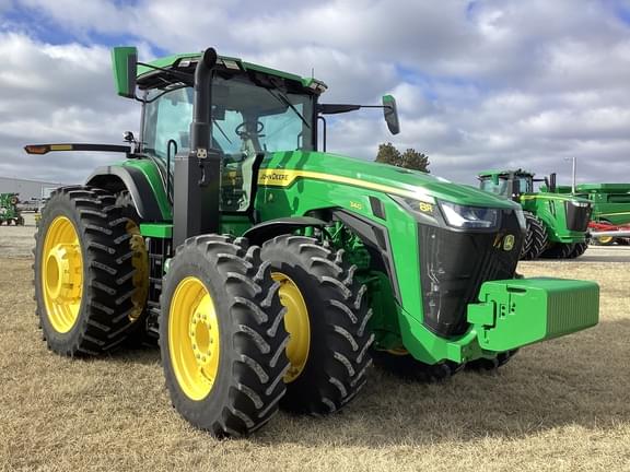 Image of John Deere 8R 340 Primary image