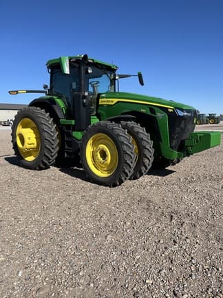 Image of John Deere 8R 340 equipment image 2