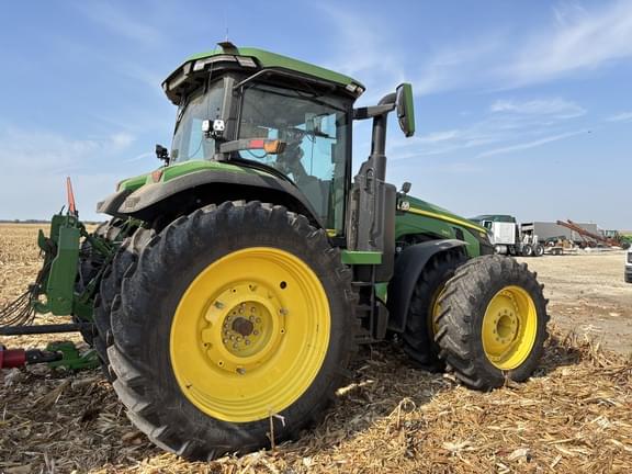 Image of John Deere 8R 340 equipment image 2