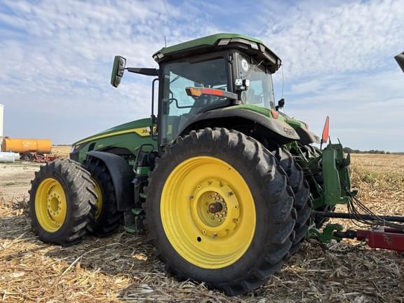 Image of John Deere 8R 340 equipment image 4