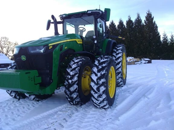 2024 John Deere 8R 340 Equipment Image0
