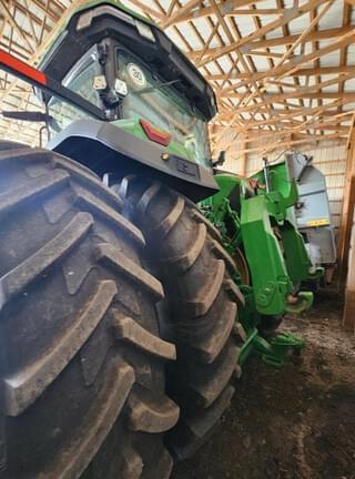 Image of John Deere 8R 340 equipment image 2