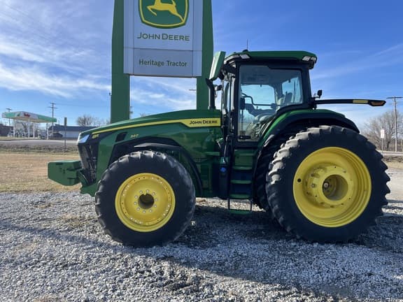 Image of John Deere 8R 340 equipment image 1