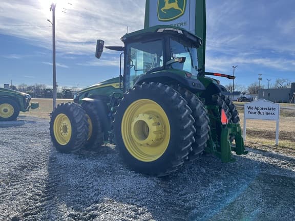 Image of John Deere 8R 340 equipment image 2