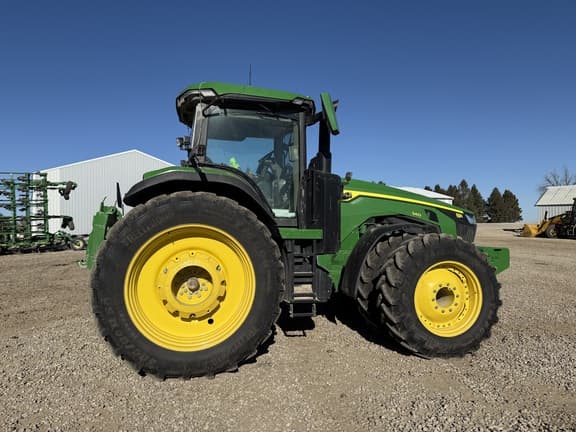 Image of John Deere 8R 340 equipment image 3