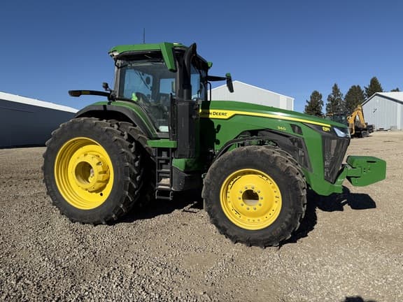 Image of John Deere 8R 340 equipment image 2