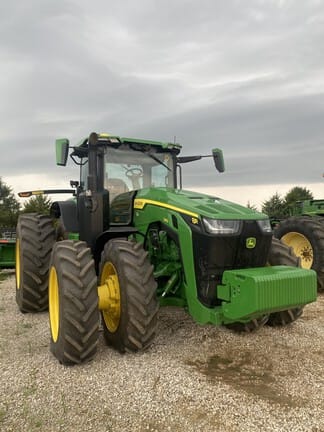 2024 John Deere 8R 340 Equipment Image0