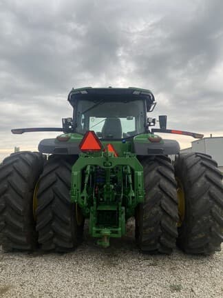 Image of John Deere 8R 340 equipment image 4