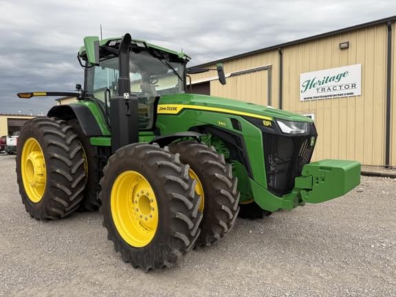 Image of John Deere 8R 340 equipment image 4
