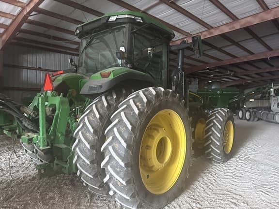 Image of John Deere 8R 340 equipment image 2