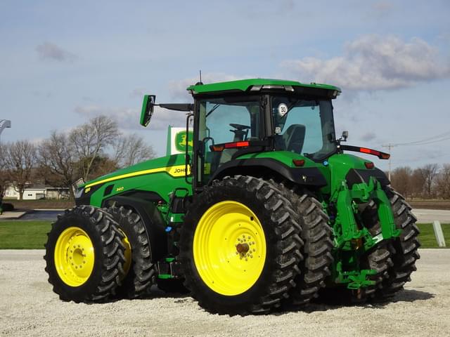 Image of John Deere 8R 340 equipment image 3