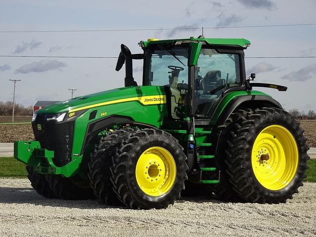 Image of John Deere 8R 340 equipment image 1