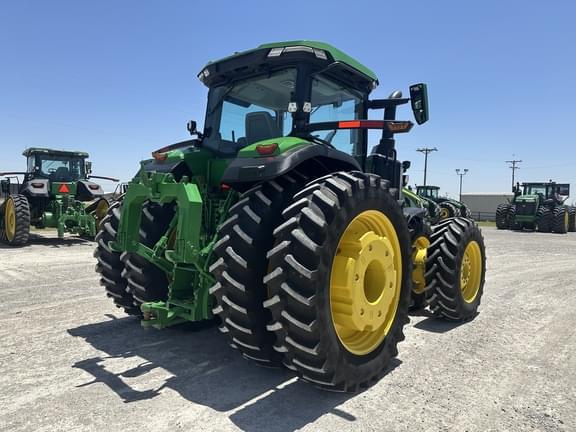 Image of John Deere 8R 340 equipment image 4