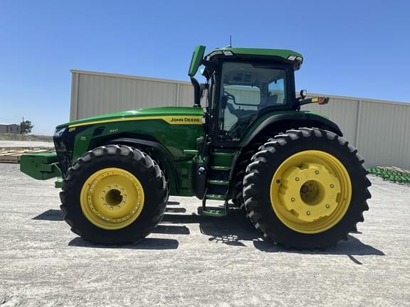 Image of John Deere 8R 340 equipment image 1