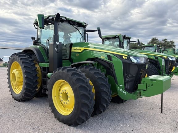 Image of John Deere 8R 340 Primary image