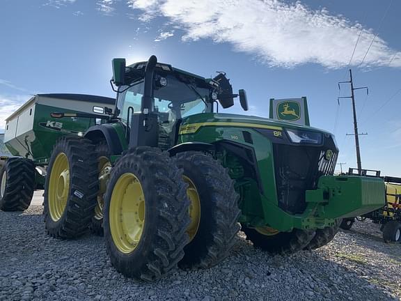 Image of John Deere 8R 340 equipment image 1