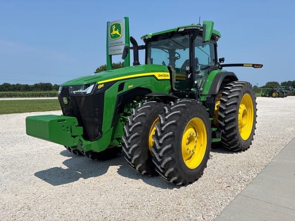2024 John Deere 8R 340 Equipment Image0