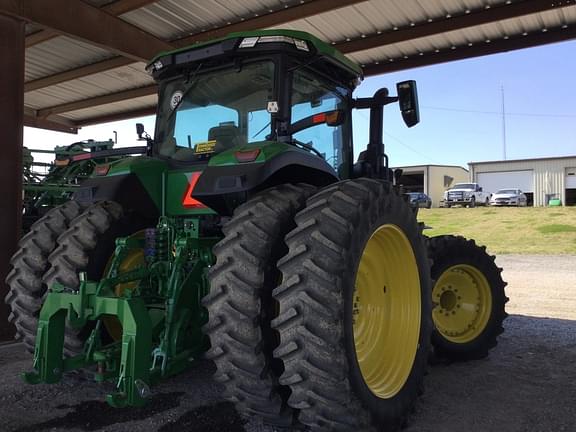 Image of John Deere 8R 340 equipment image 1