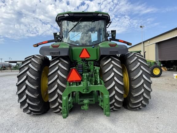 Image of John Deere 8R 340 equipment image 2