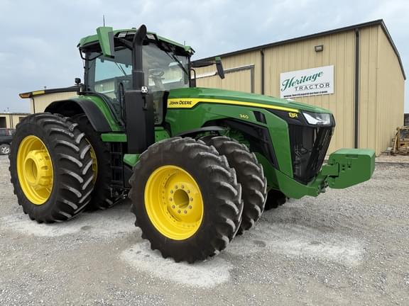 Image of John Deere 8R 340 equipment image 4