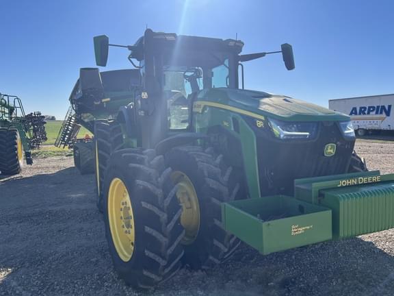 Image of John Deere 8R 340 equipment image 4