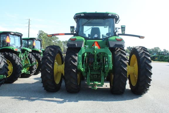 Image of John Deere 8R 340 equipment image 4