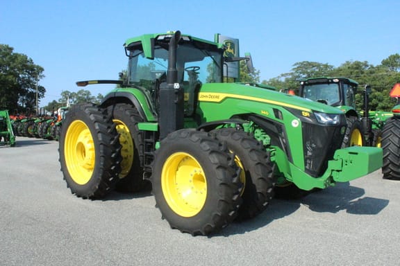 2024 John Deere 8R 340 Equipment Image0
