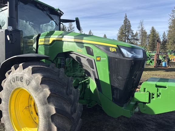 Image of John Deere 8R 340 equipment image 4