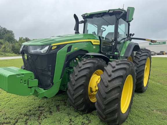Image of John Deere 8R 340 Primary image