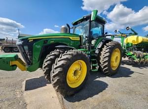 2024 John Deere 8R 340 Image